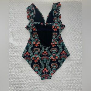 Women Swimming Suits / Jessica Simpson